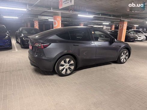 Tesla Model Y 2022 - фото 13
