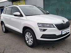 Продаж вживаних Skoda Karoq 2021 року - купити на Автобазарі