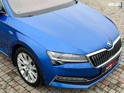 Skoda Superb 2020 - фото 10