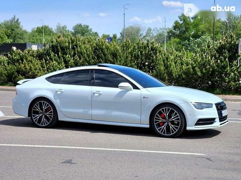 Audi A7 2016 - фото 12