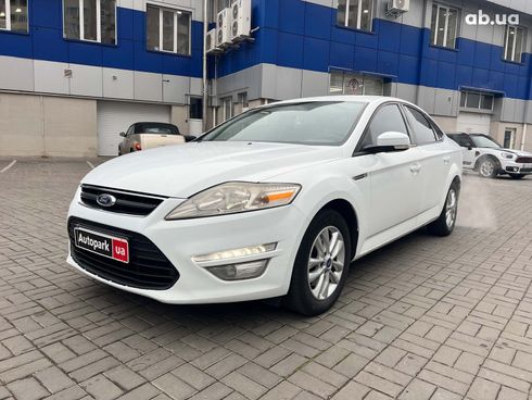 Ford Mondeo 2012 белый - фото 9