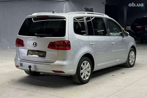 Volkswagen Touran 2012 - фото 6