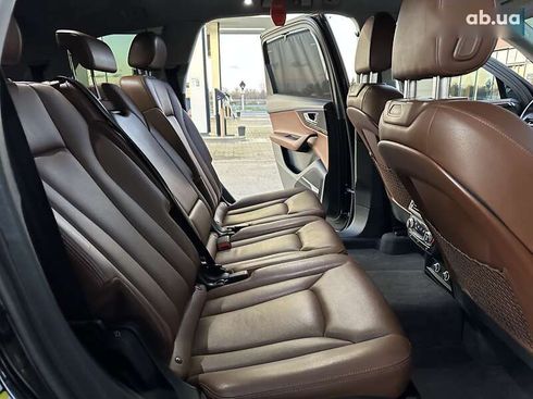 Audi Q7 2017 - фото 29