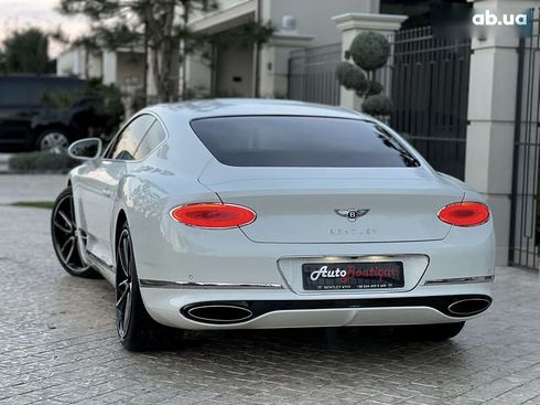 Bentley Continental GT 2019 - фото 13