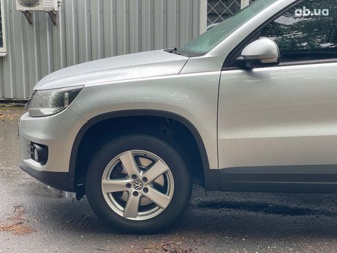 Volkswagen Tiguan 2011 серый - фото 11