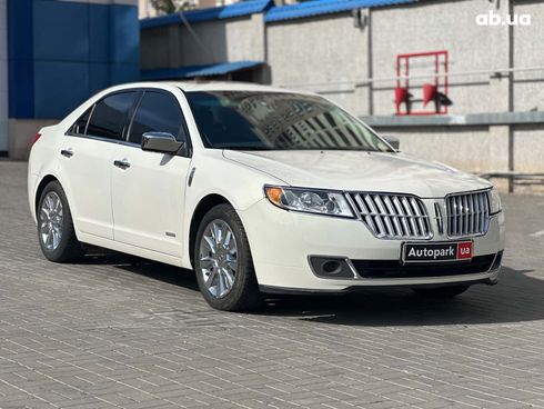 Lincoln MKZ 2012 белый - фото 4