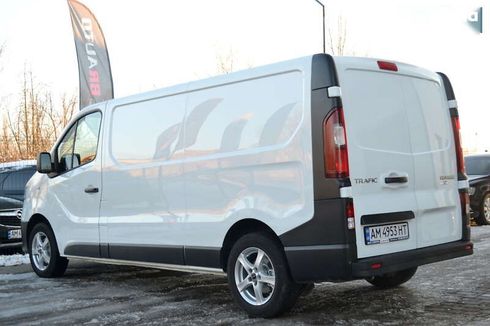 Renault Trafic 2019 - фото 14