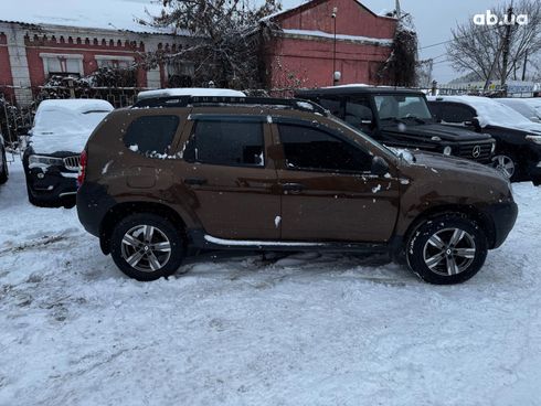 Renault Duster 2014 коричневый - фото 8