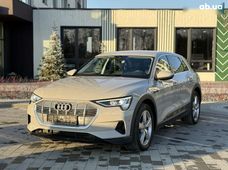 Продаж вживаних Audi E-Tron 2020 року в Городку - купити на Автобазарі