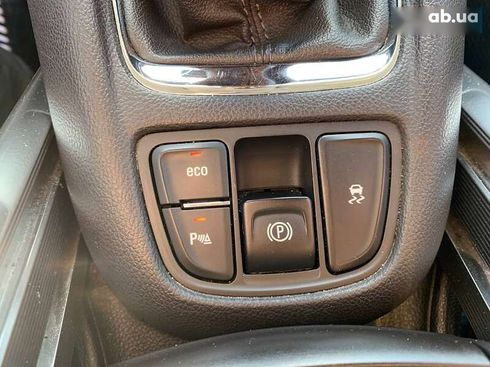 Opel Zafira 2016 - фото 26