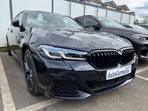 BMW 5 серия 2022 - фото 30