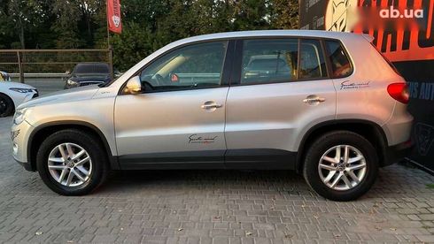 Volkswagen Tiguan 2010 - фото 4