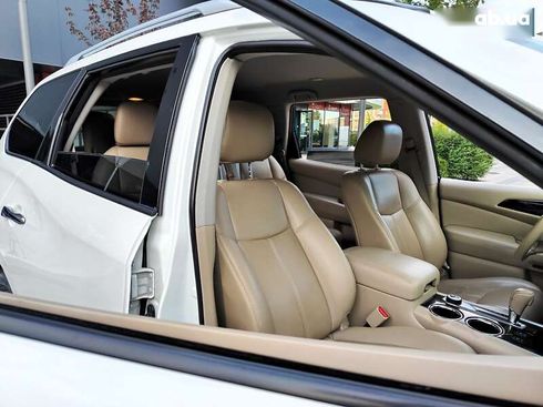 Nissan Pathfinder 2015 - фото 30