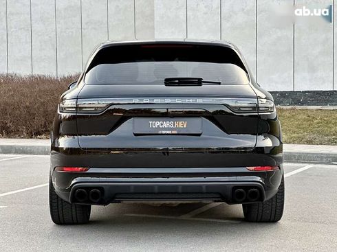 Porsche Cayenne 2019 - фото 12