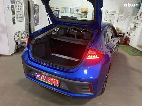 Hyundai Ioniq 2017 - фото 8
