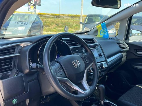 Honda Fit 2016 синий - фото 15