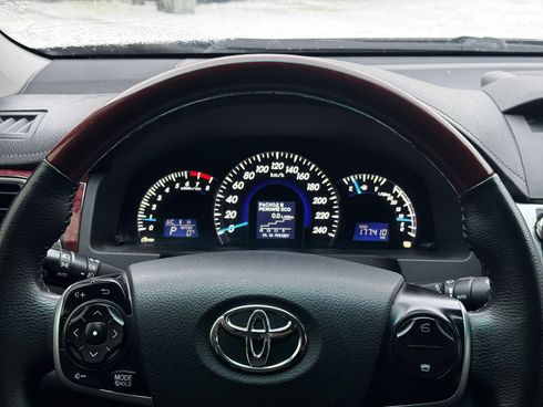 Toyota Camry 2014 черный - фото 24