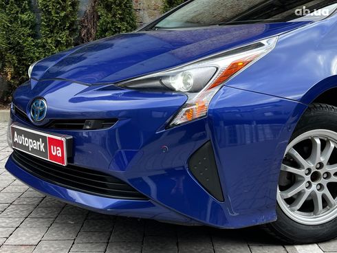 Toyota Prius 2017 синий - фото 2