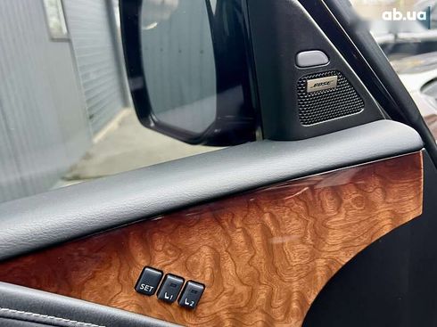 Infiniti QX80 2017 - фото 18