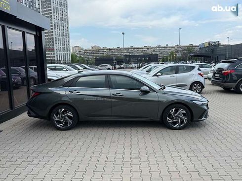 Hyundai Elantra 2024 - фото 11