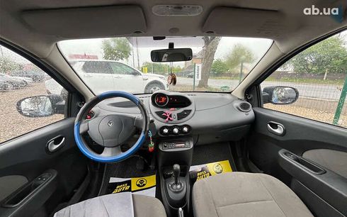 Renault Twingo 2011 - фото 14