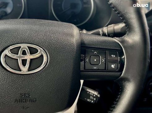Toyota Hilux 2016 - фото 21