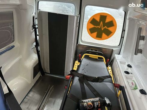 Volkswagen Transporter 2017 - фото 10