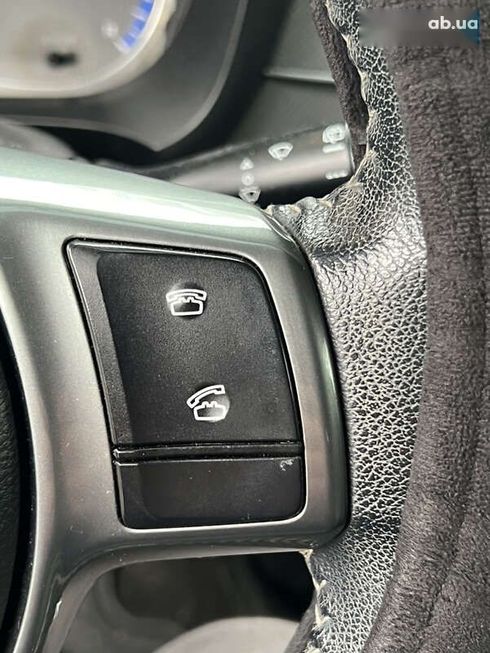 Toyota Yaris 2015 - фото 26