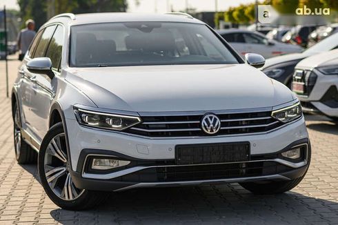 Volkswagen passat alltrack 2019 - фото 4