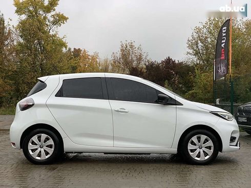 Renault Zoe 2020 - фото 22