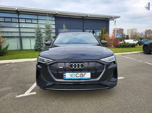 Audi E-Tron 2020 - фото 7