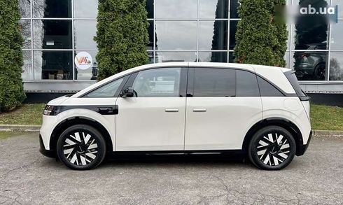 Zeekr Mix 2024 - фото 2