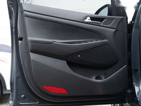 Hyundai Tucson 2019 - фото 19