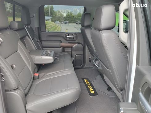 GMC Sierra 2021 - фото 15