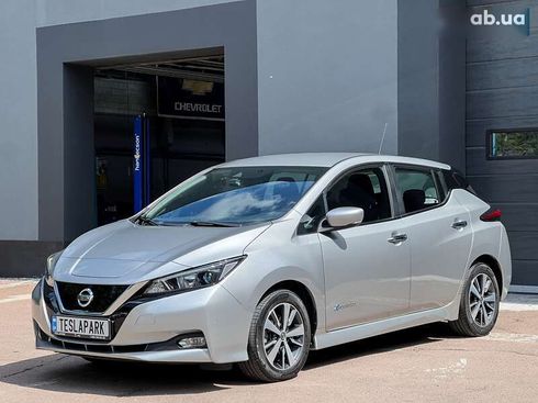 Nissan Leaf 2018 - фото 4