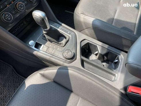 Volkswagen Tiguan 2018 - фото 18