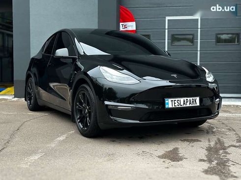 Tesla Model Y 2021 - фото 12