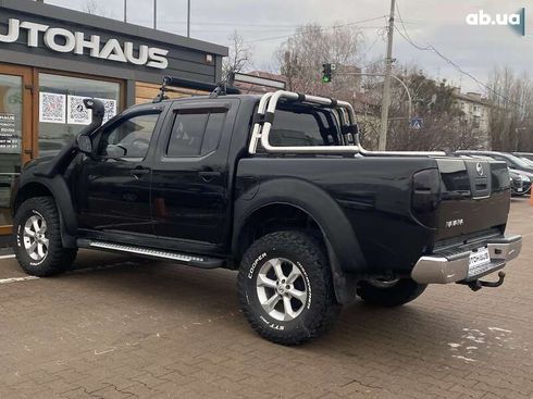 Nissan Navara 2010 - фото 6