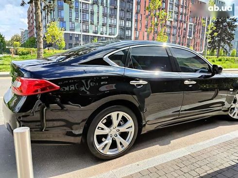 Infiniti Q70 2014 - фото 21