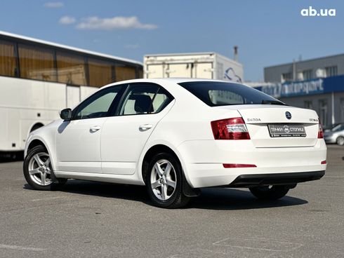 Skoda Octavia 2016 белый - фото 7