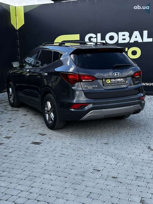 Hyundai Santa Fe 2017 - фото 23