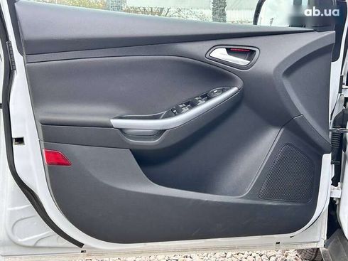 Ford Focus 2014 - фото 11