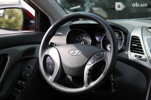 Hyundai Elantra 2014 - фото 16