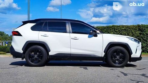 Toyota RAV4 2019 - фото 5