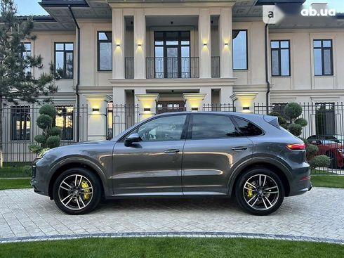 Porsche Cayenne 2018 - фото 20