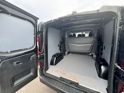 Renault Trafic 2019 - фото 28