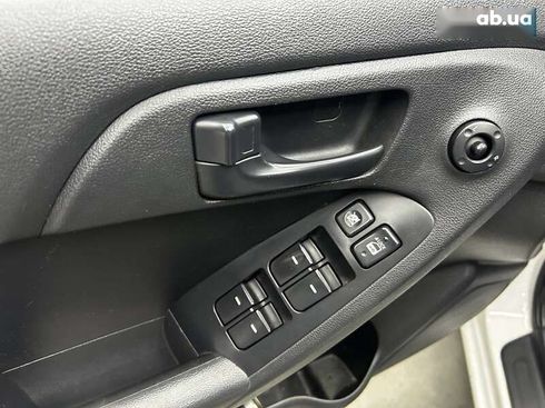 Kia Cerato 2011 - фото 20