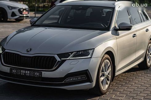 Skoda Octavia 2020 - фото 7