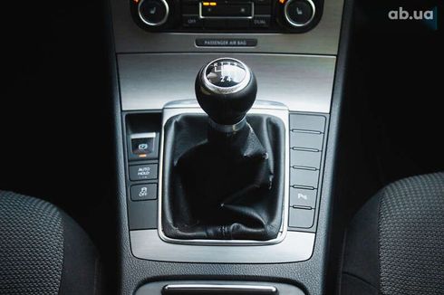 Volkswagen Passat 2011 - фото 21