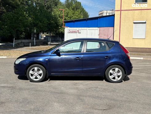 Hyundai i30 2008 синий - фото 2